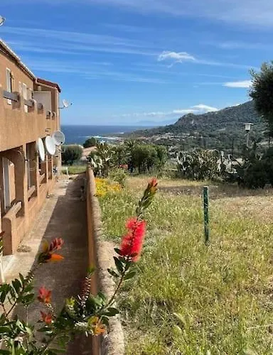 Vue à Sant'ambroggio, *