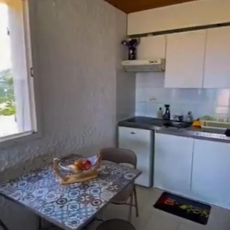 Vue A Sant'ambroggio, Lejlighed *